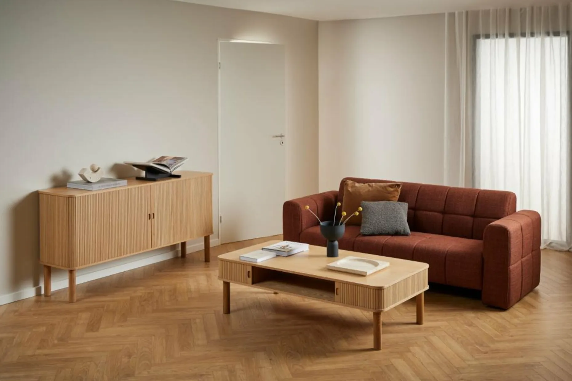 Couchtisch, Langley