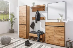 Garderobenschrank, Kelio