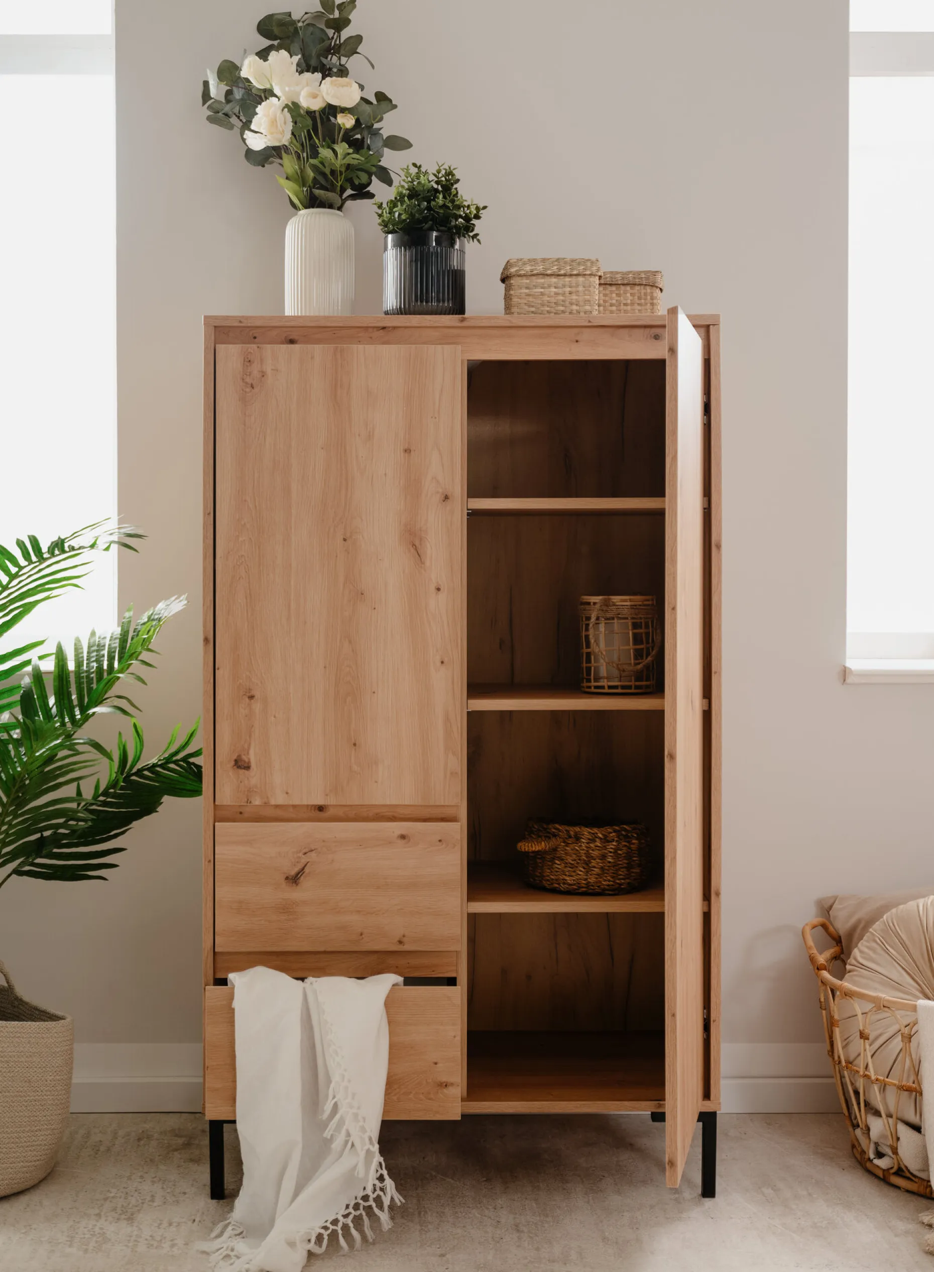 Highboard, Korsika 53A