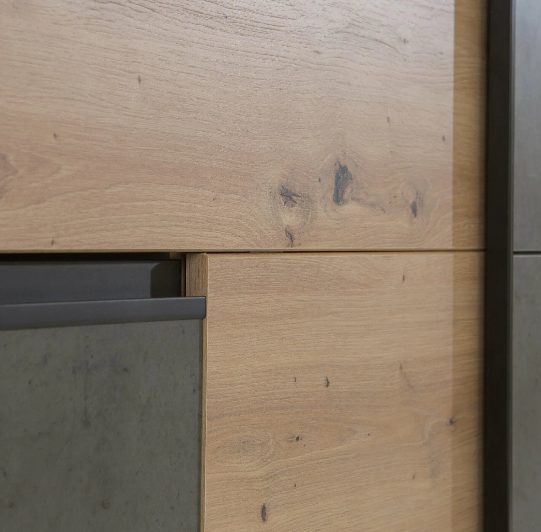 Kleiderschrank, Winn 2