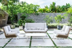 Lounge, Cicia