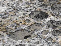 Maschinenwebteppich, Tavaro