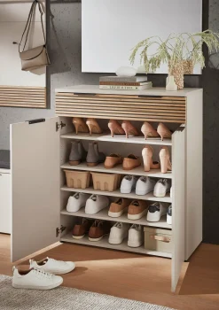 Schuhschrank, Indo
