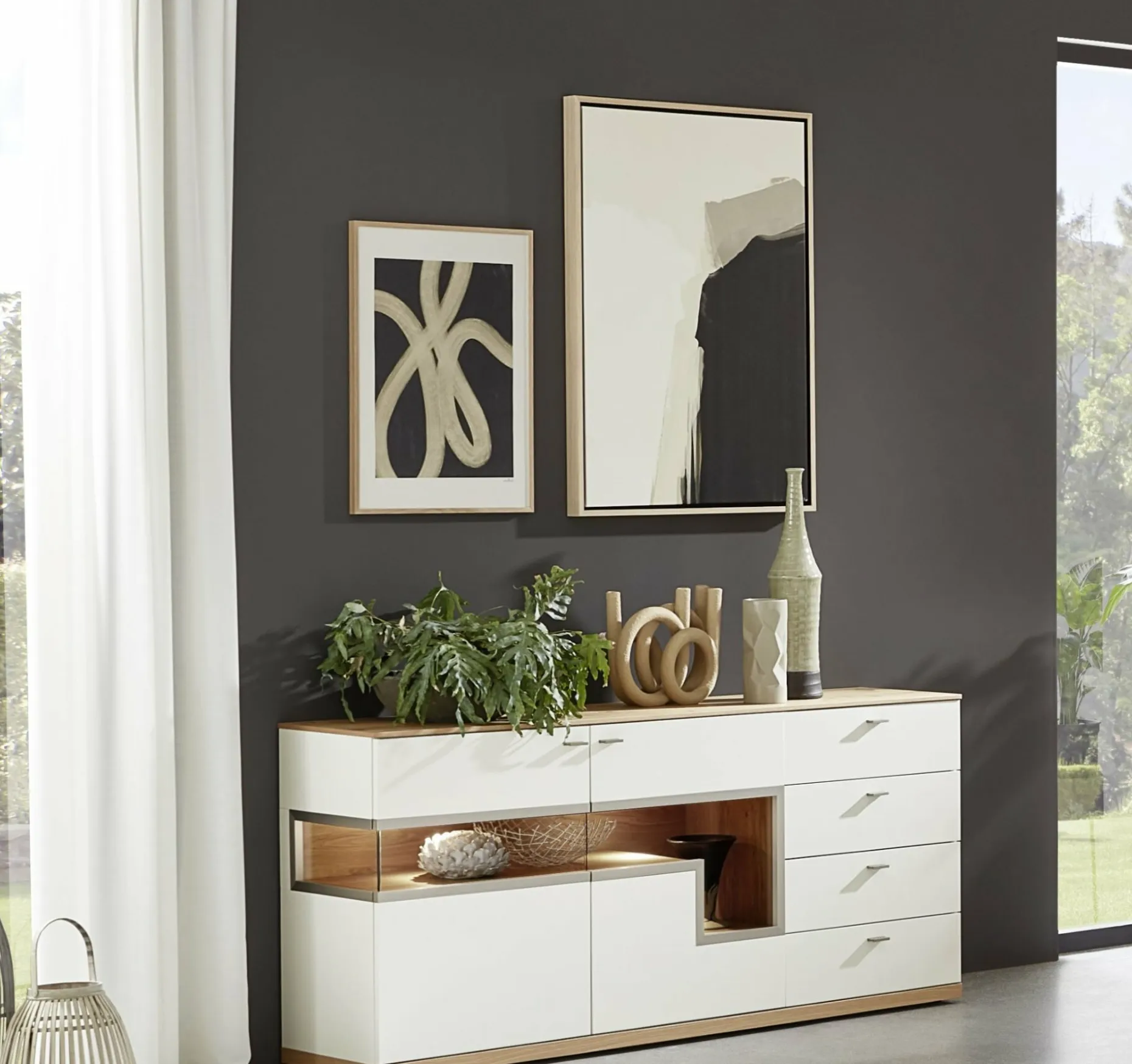 Sideboard, ECO