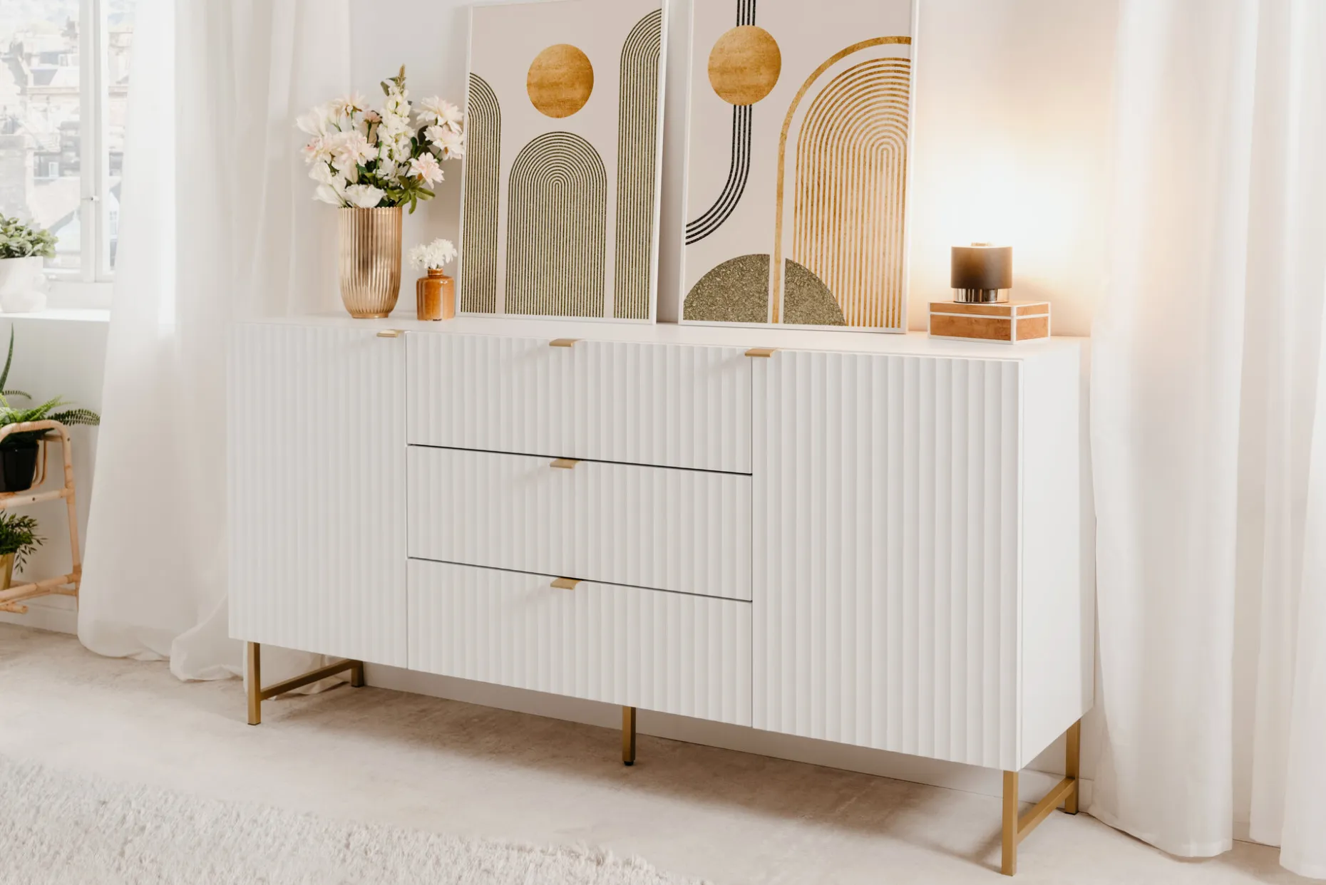 Sideboard, Edinburgh 51A