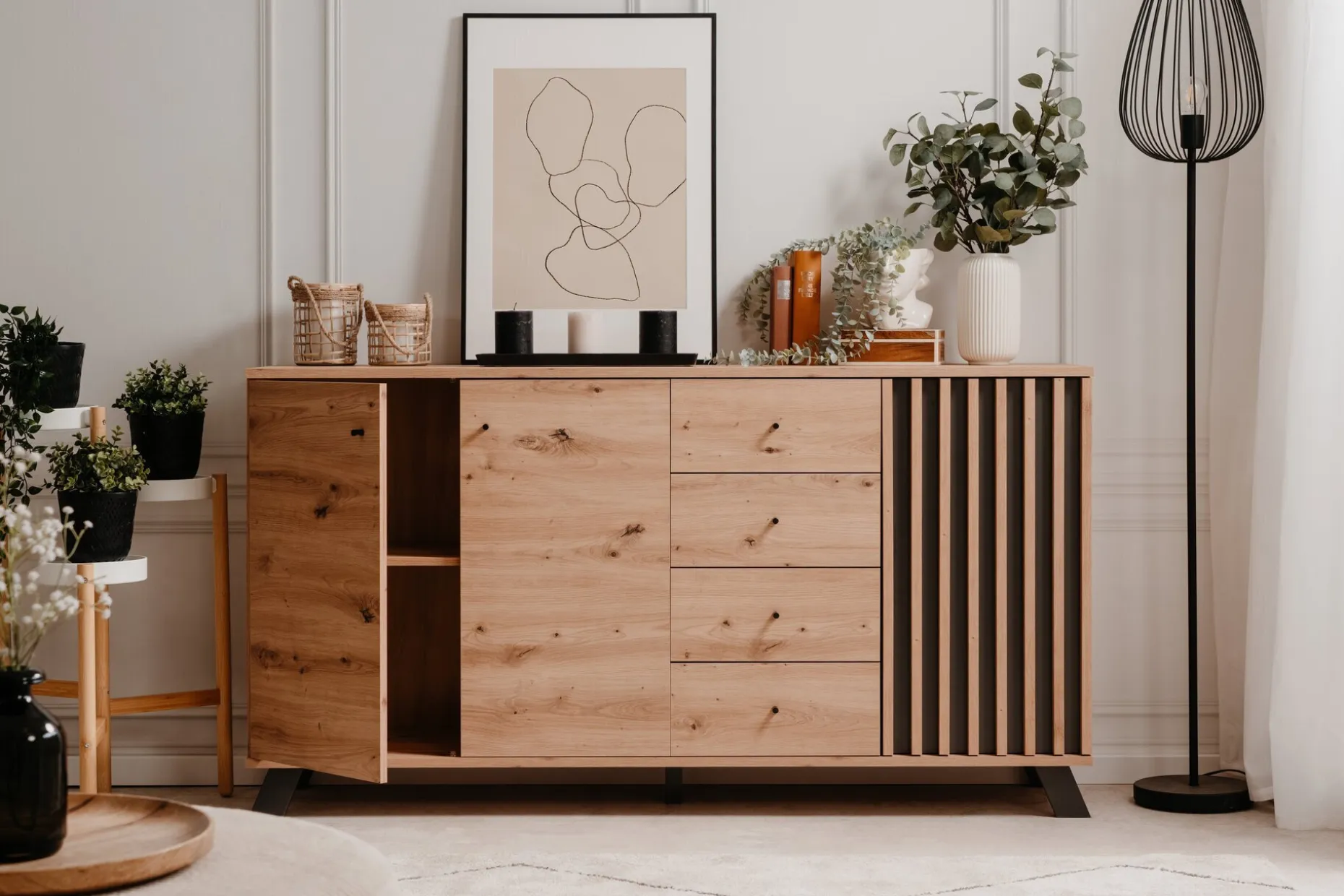 Sideboard, Medan 51C