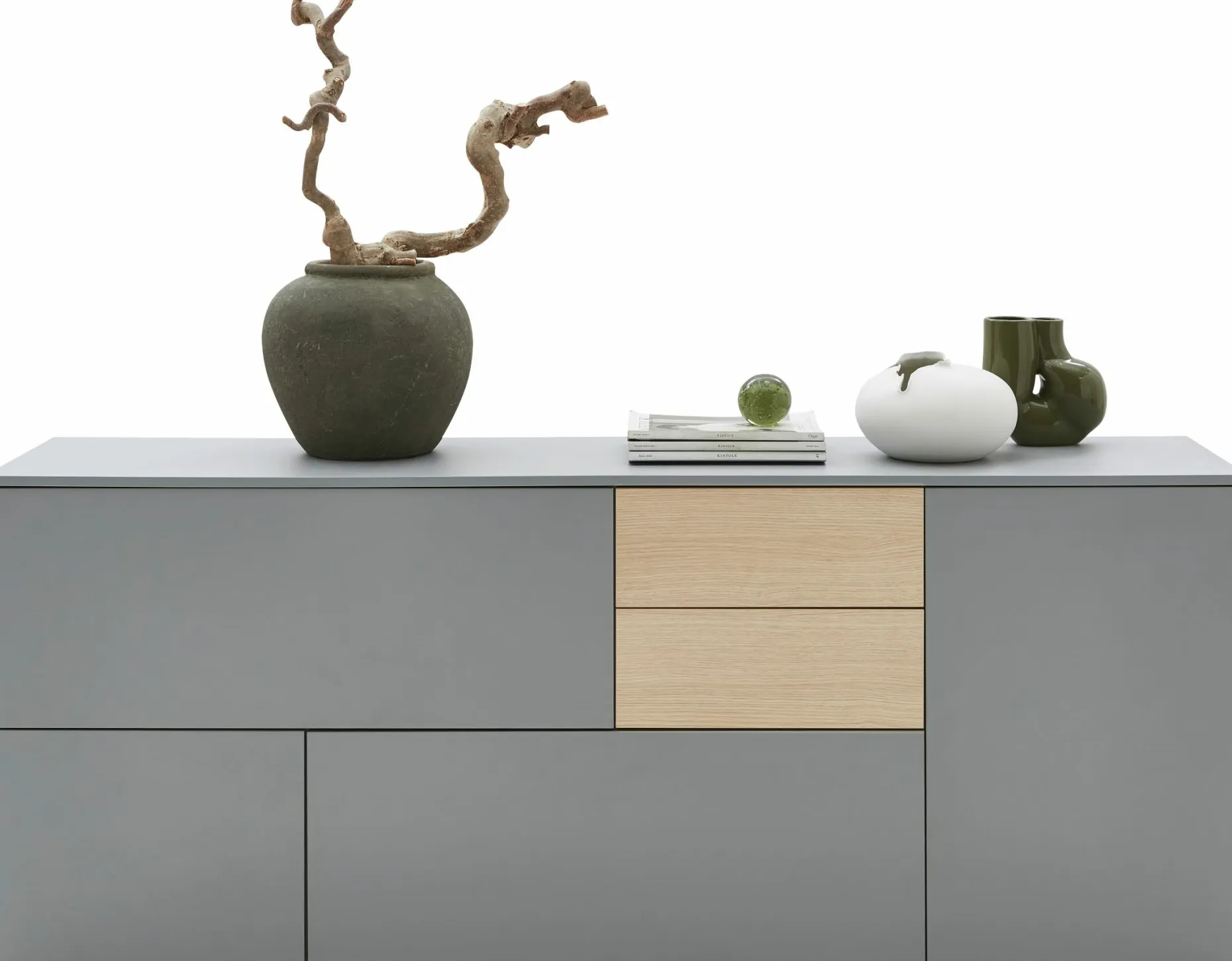 Sideboard, Naomi