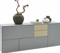 Sideboard, Naomi