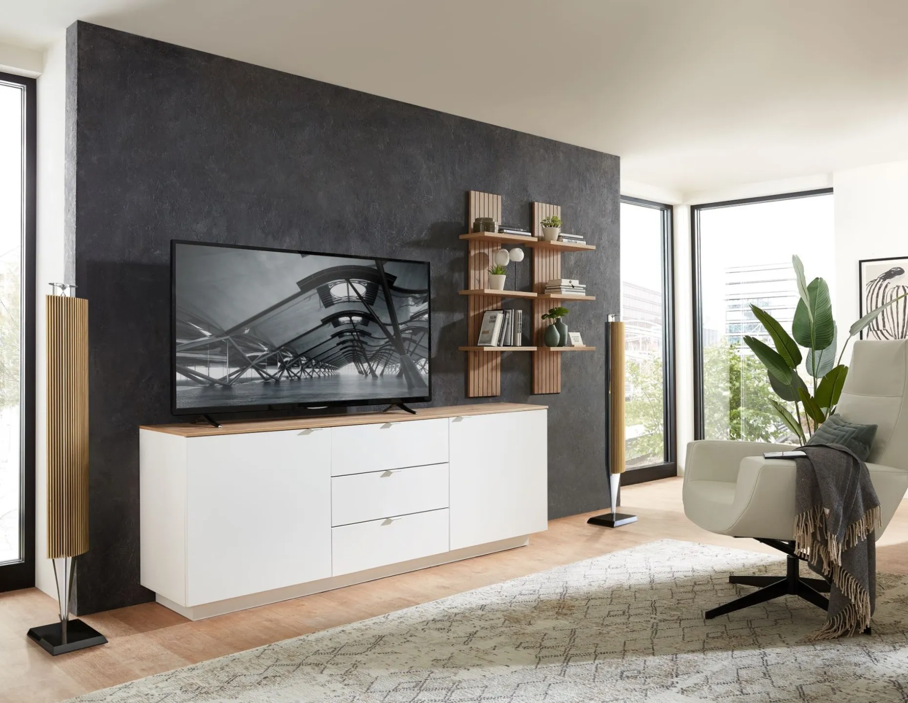 TV-Sideboard, Core