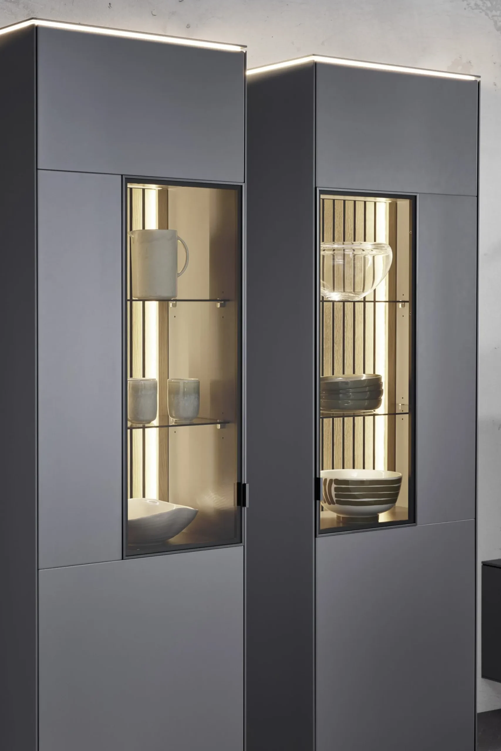 Vitrine, Riani