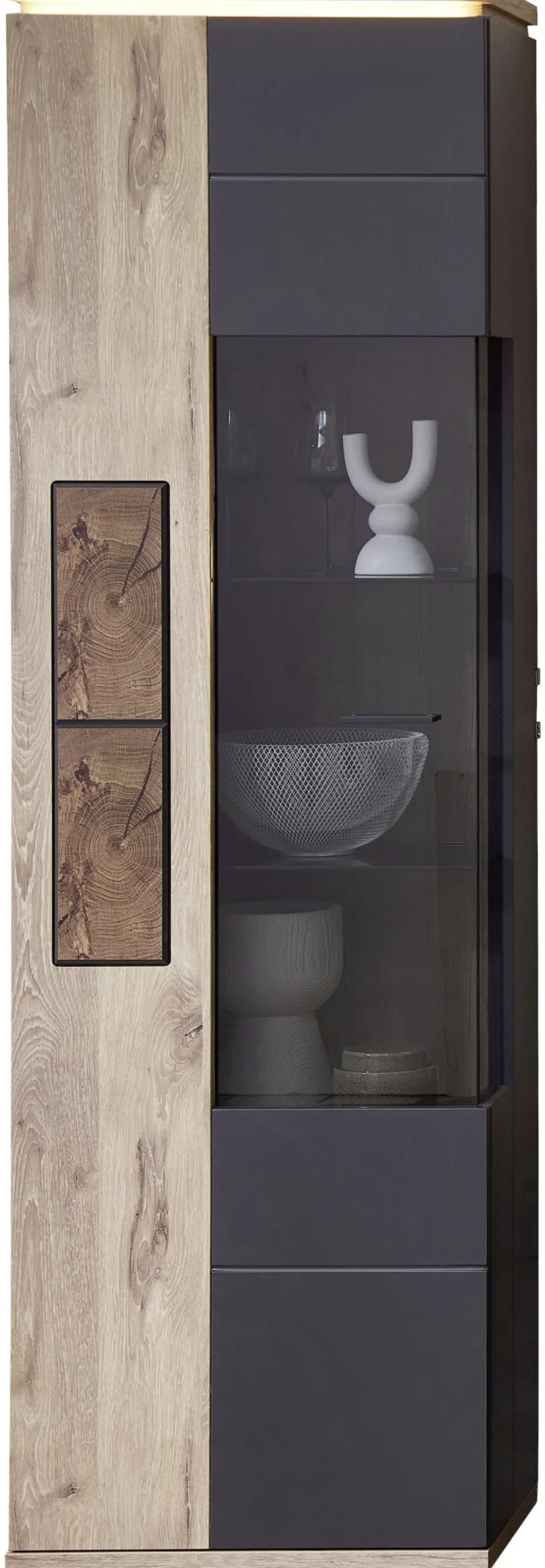 Vitrine, Sina