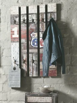 Wandgarderobe, 32850
